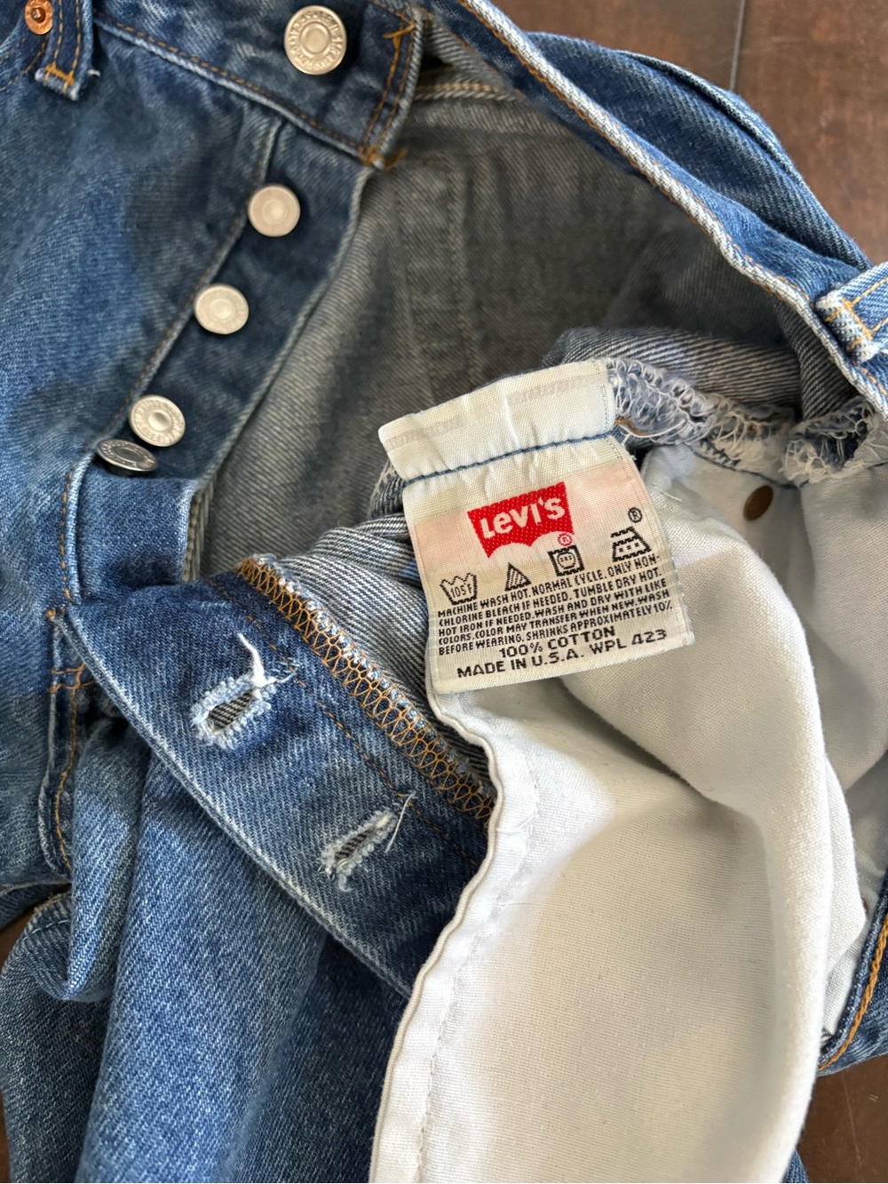 Vintage 90’s Levi's 501 Button-Fly Med/Dark Wash Blue Jeans - Made in USA - Picture 5 of 10